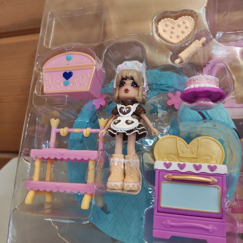 Royale High: Baking Class‎ Playset New Missing Box Sugar Dough [No Code] C2 - Picture 2 of 3